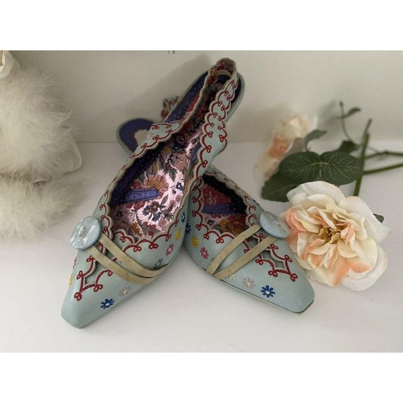 COPY - Irregular Choice Embroidered Kitten Heel Shoes EUC - Picture 9 of 12
